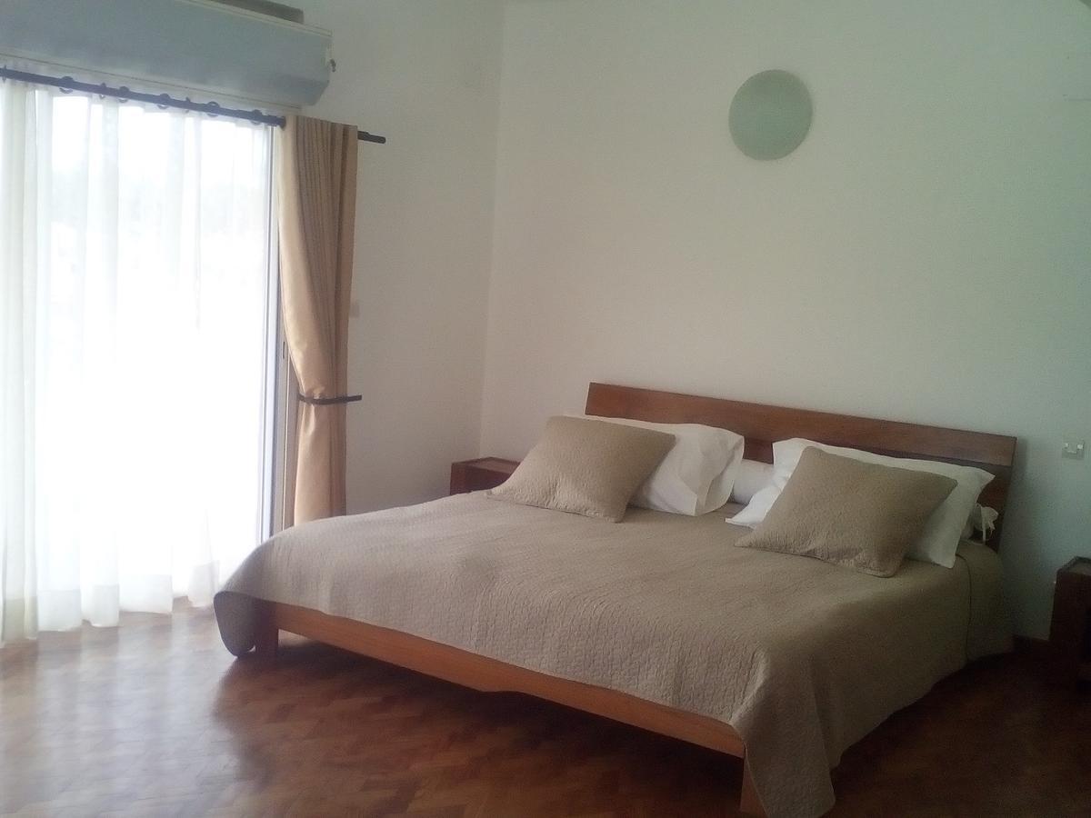 Bed and Breakfast Sahamalaza Ivato  Exterior foto