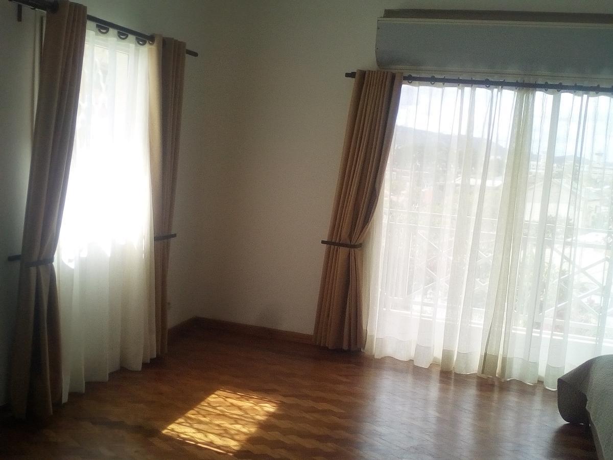 Bed and Breakfast Sahamalaza Ivato  Exterior foto